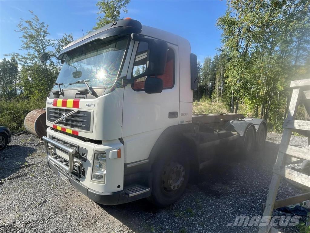 Volvo FM9 Kabeļu pacēlājs nomontējamām kravas mašīnām