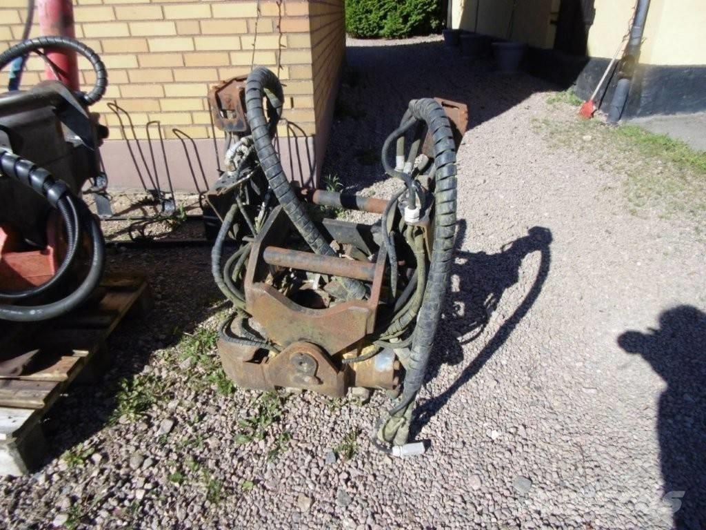 Engcon rotor tilt Iekrāvēji uz riteņiem