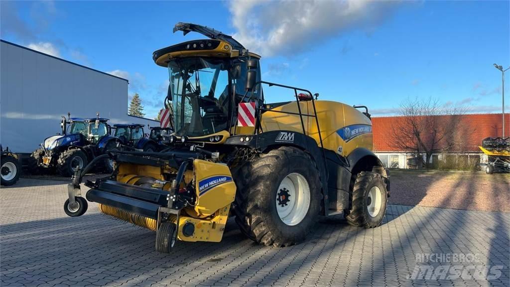New Holland FR 550 Lopbarības novācēji