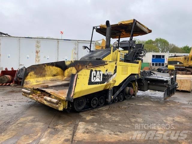 CAT AP 655 D Asfalta klājēji