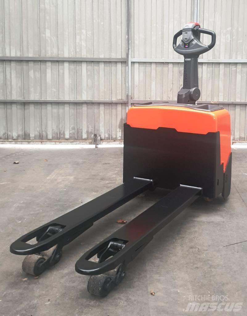 BT LWE 130 Minimover Zemie palešu pacēlāji