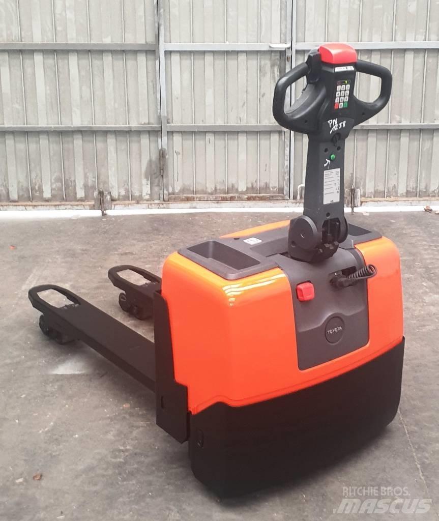 BT LWE 130 Minimover Zemie palešu pacēlāji