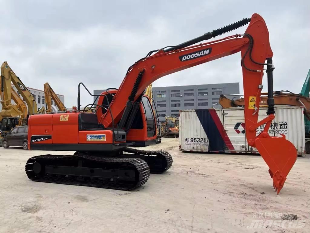 Doosan DX150LC-9C Kāpurķēžu ekskavatori