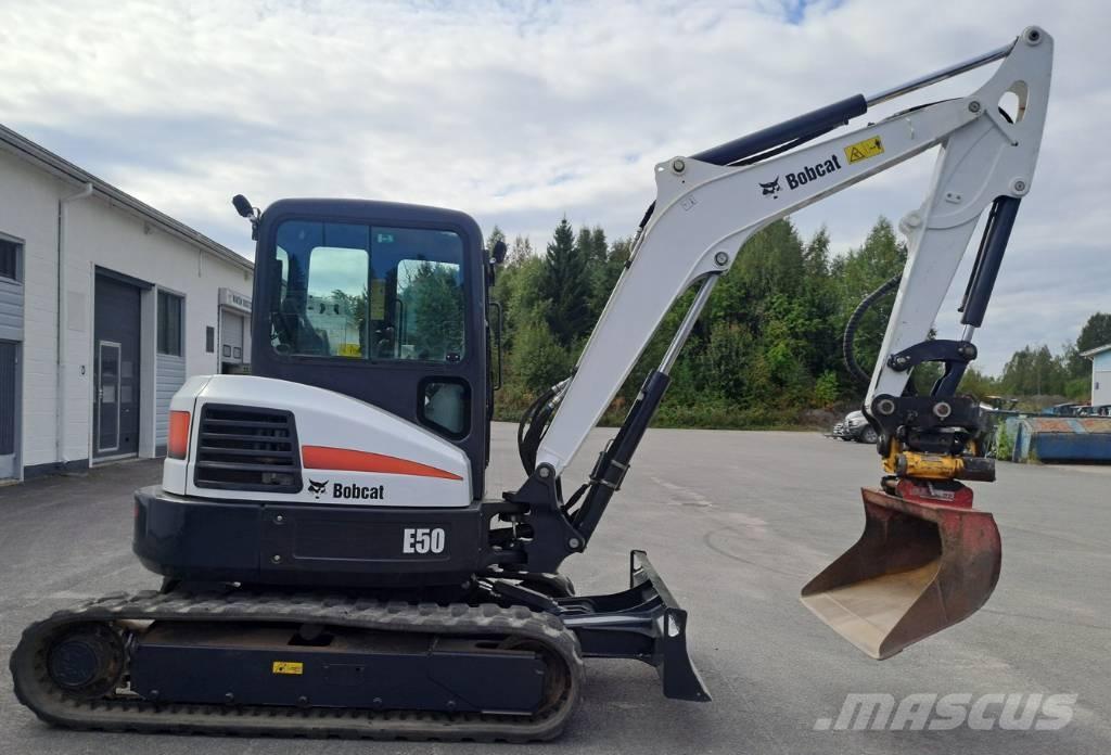 Bobcat E 50 Mini ekskavatori < 7 t