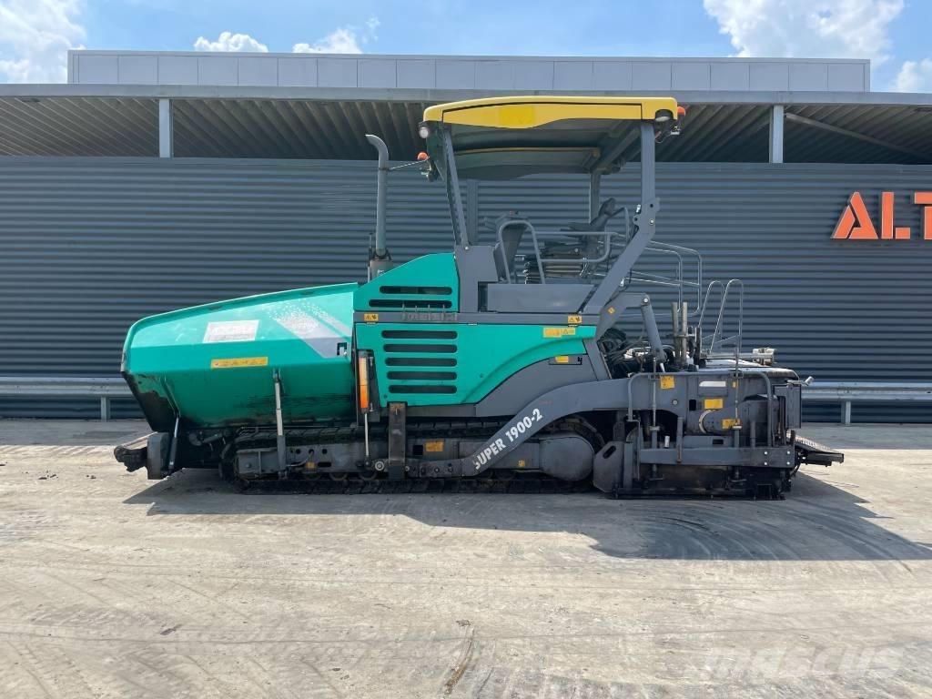 Vögele SUPER 1900-2 Asfalta klājēji