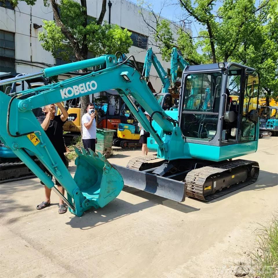 Kobelco SK 60 Kāpurķēžu ekskavatori