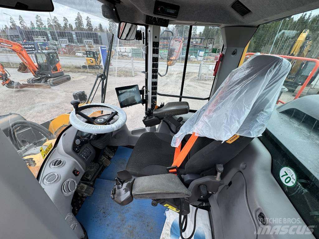 Volvo L 180 H Iekrāvēji uz riteņiem