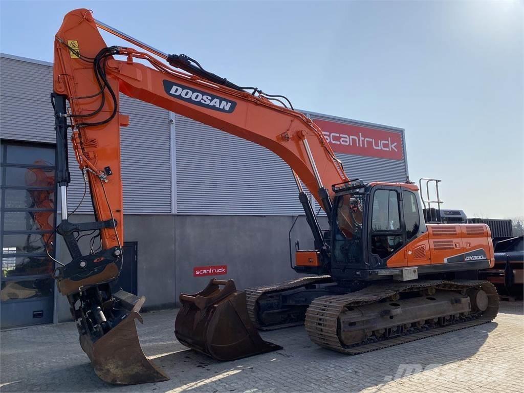 Doosan DX300LC-5 Kāpurķēžu ekskavatori