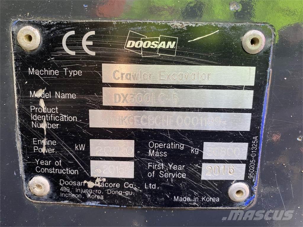 Doosan DX300LC-5 Kāpurķēžu ekskavatori