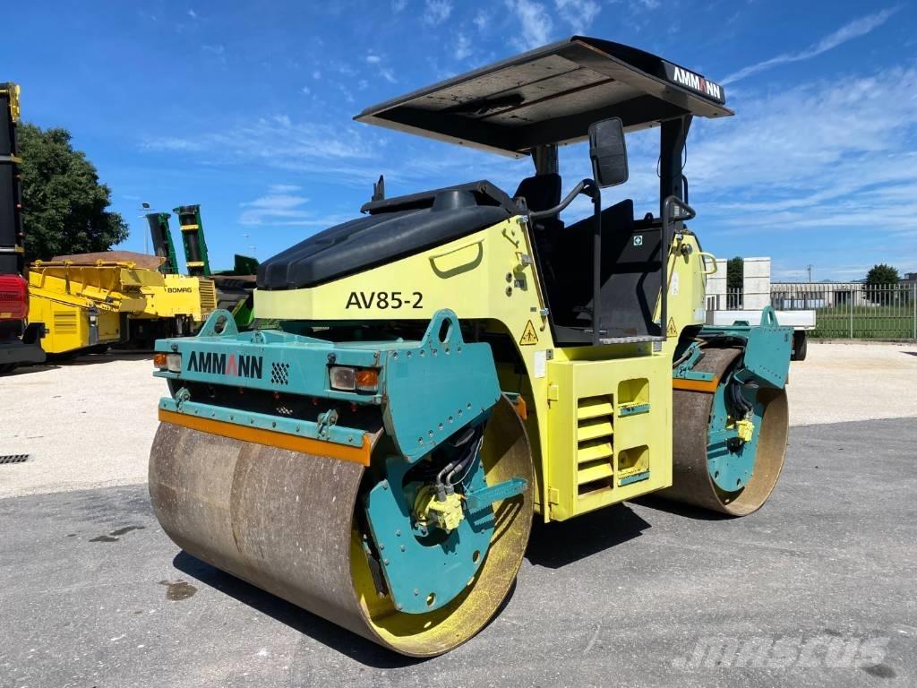Ammann AV 85-2 Divvalču grunts veltņi