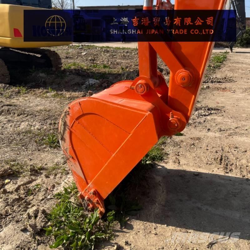 Hitachi ZX 120 Kāpurķēžu ekskavatori