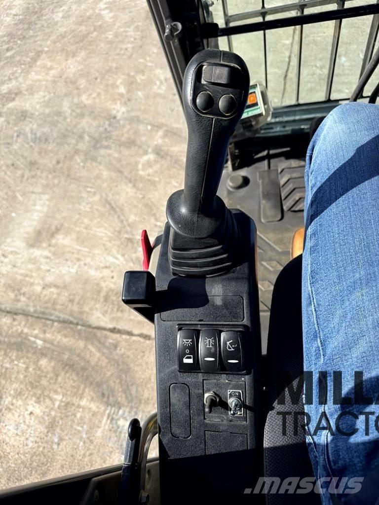 Volvo ECR235EL Kāpurķēžu ekskavatori