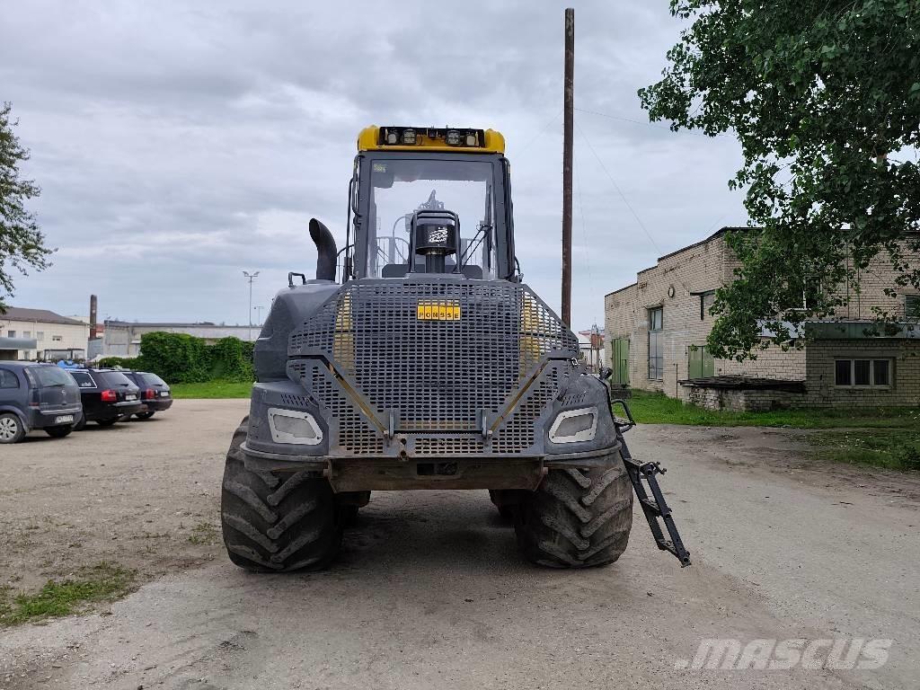 Ponsse BUFFALO 8W Forvarderi