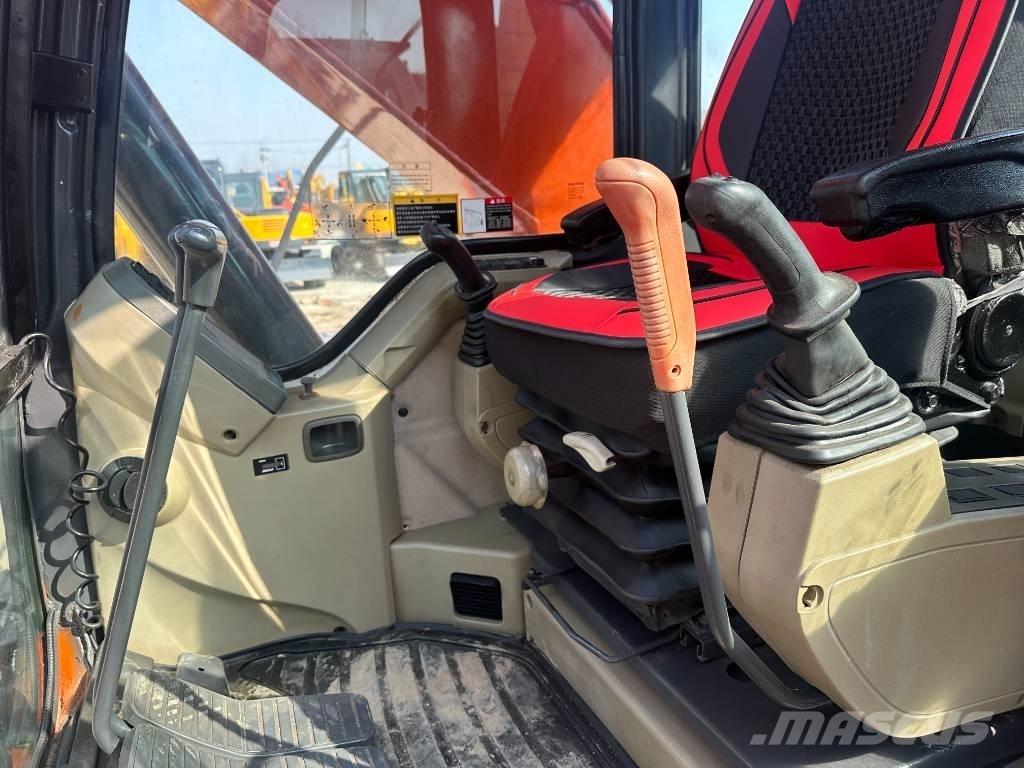 Doosan DX 300LC-9C Kāpurķēžu ekskavatori