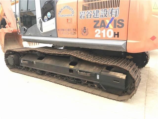 Hitachi zx210 Kāpurķēžu ekskavatori