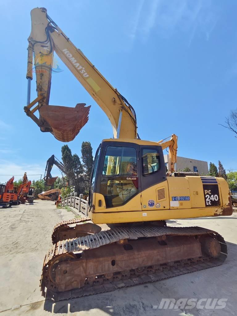 Komatsu PC 240 LC-7 Kāpurķēžu ekskavatori