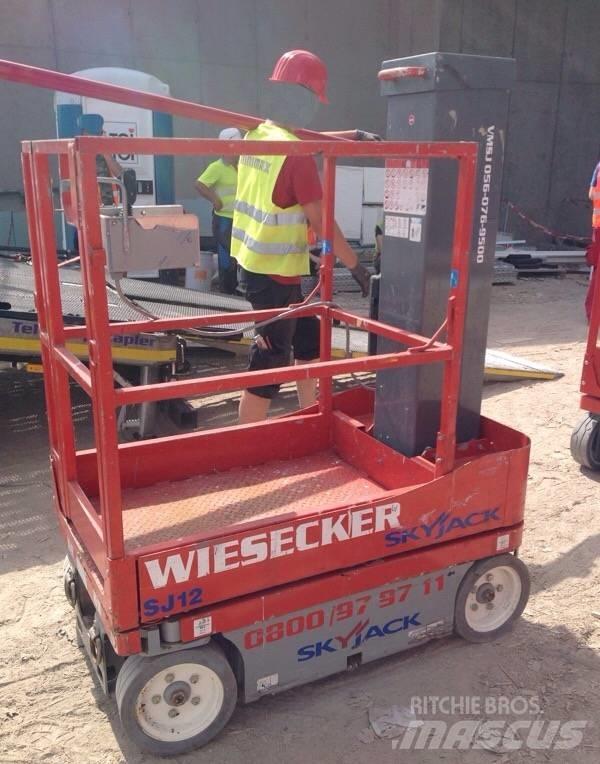 SkyJack SJ 12 Šķerveida pacēlāji