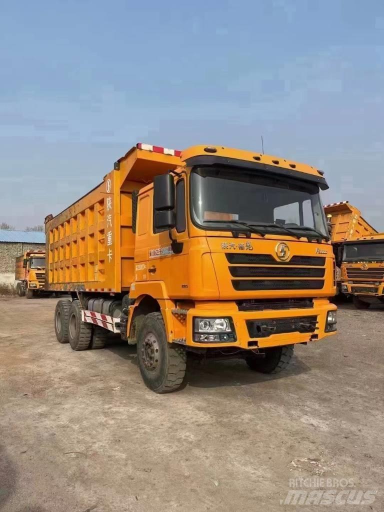 Shacman F3000 6X4 Pašizgāzējs