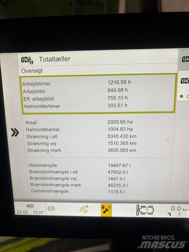 CLAAS Lexion 8700 Ražas novākšanas kombaini