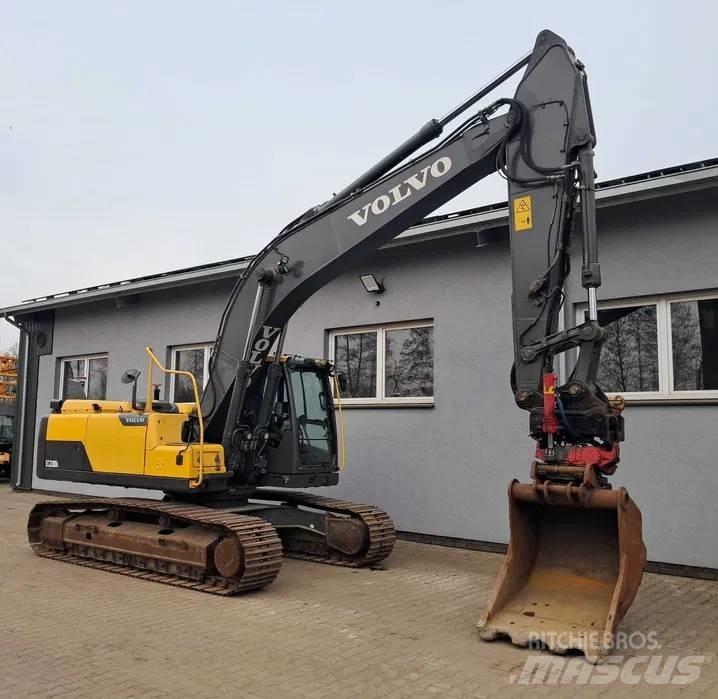 Volvo EC 220 DL Kāpurķēžu ekskavatori
