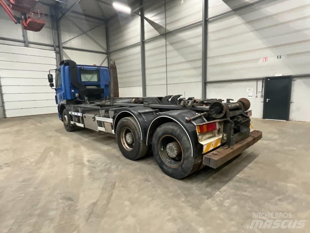DAF CF 340 6X4 Treileri ar āķi