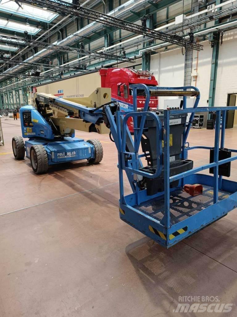 JLG E 450 AJ Strēles pacēlāji