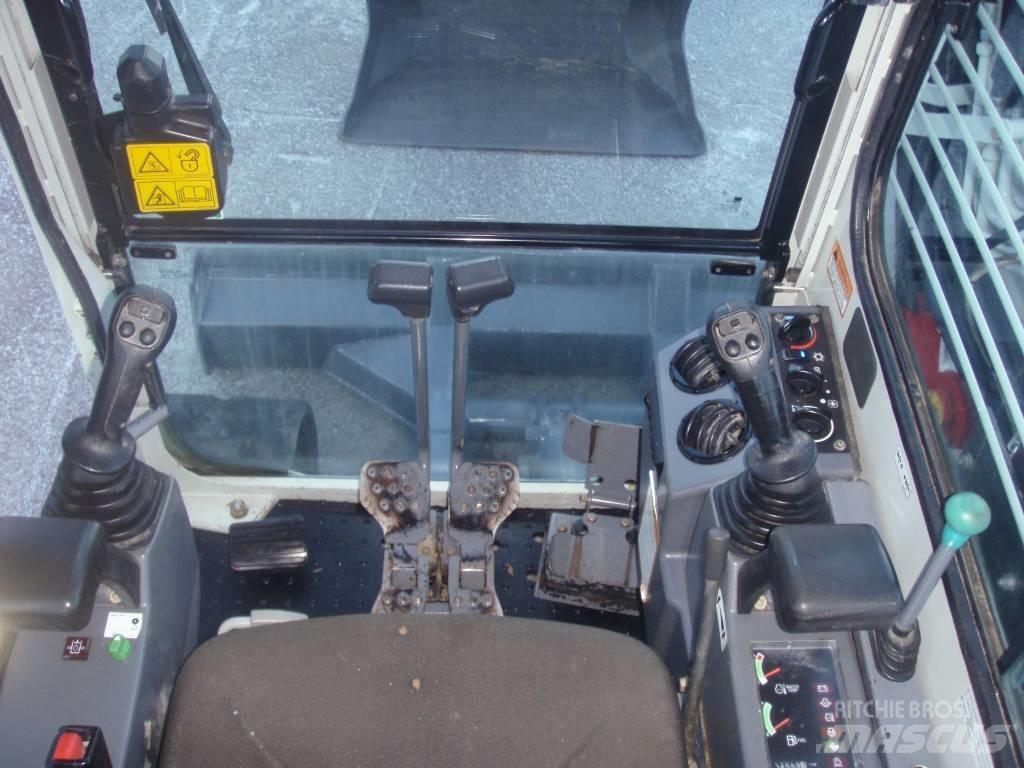 Takeuchi TB153FR Mini ekskavatori < 7 t