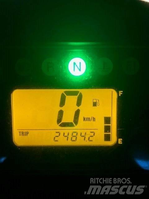 Suzuki LTA 400 F Visurgājēji/apvidus automobīļi