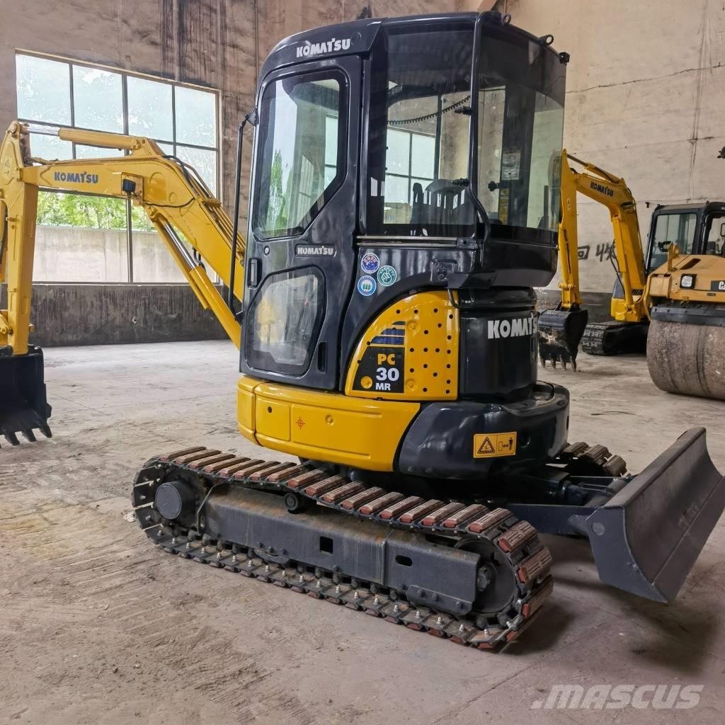 Komatsu PC30 Kāpurķēžu ekskavatori
