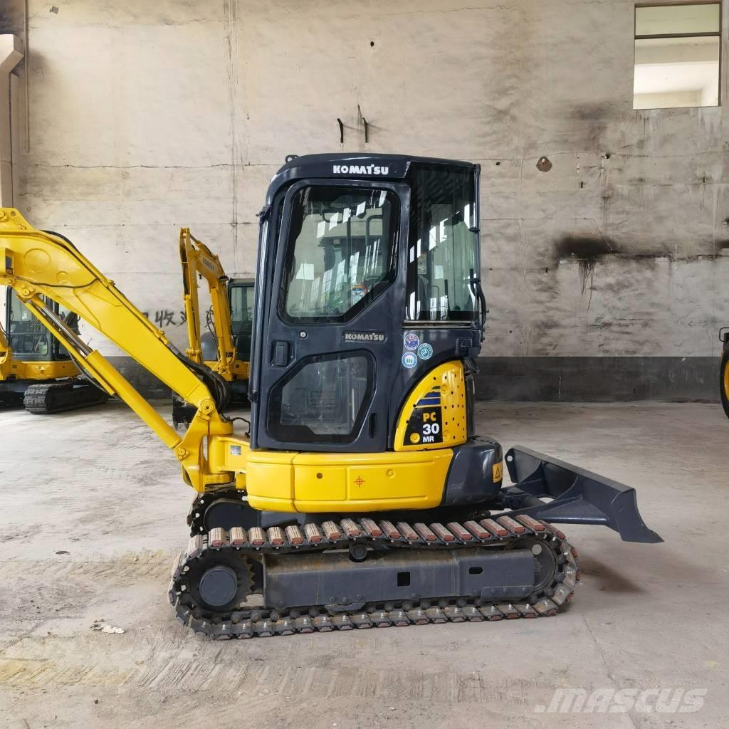 Komatsu PC30 Kāpurķēžu ekskavatori