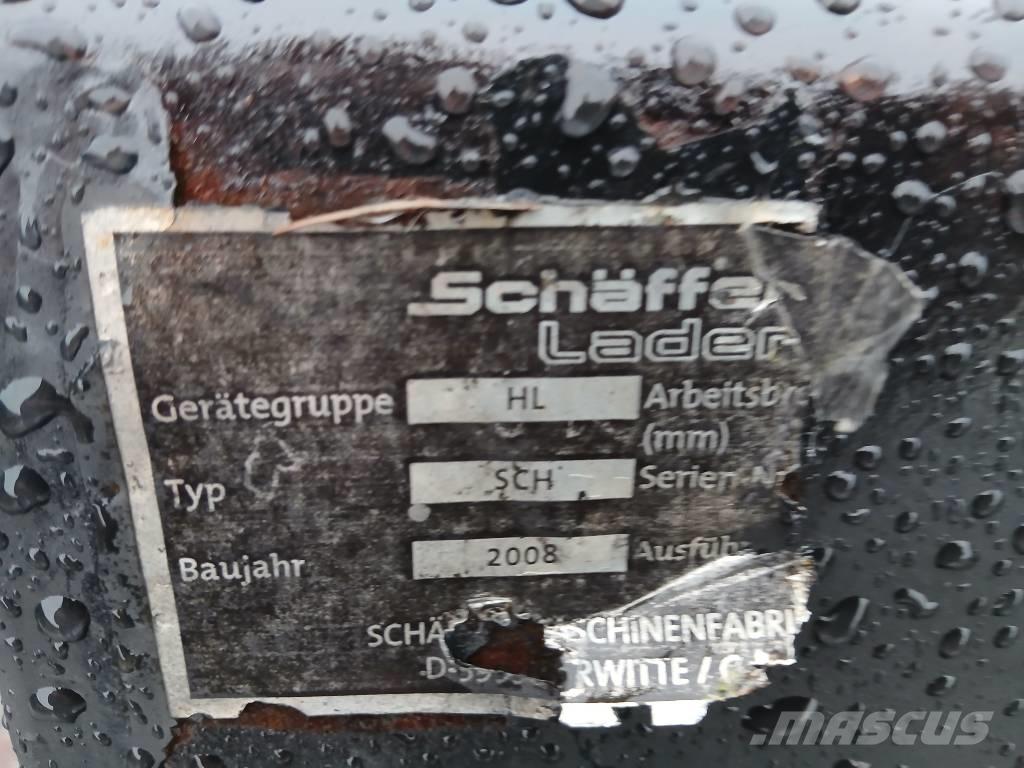 Schäffer 2020 Mini iekrāvēji