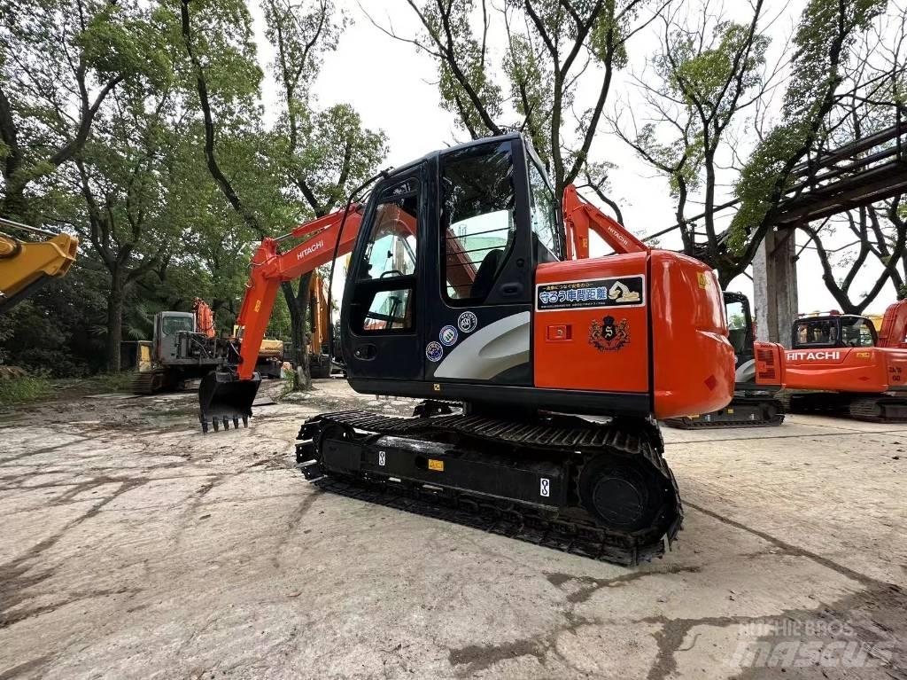 Hitachi ZX 70 Kāpurķēžu ekskavatori