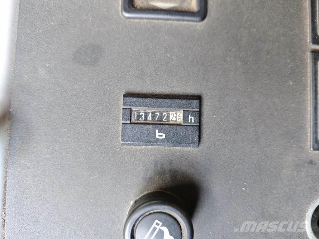 Liebherr MK100 Torņa krāni