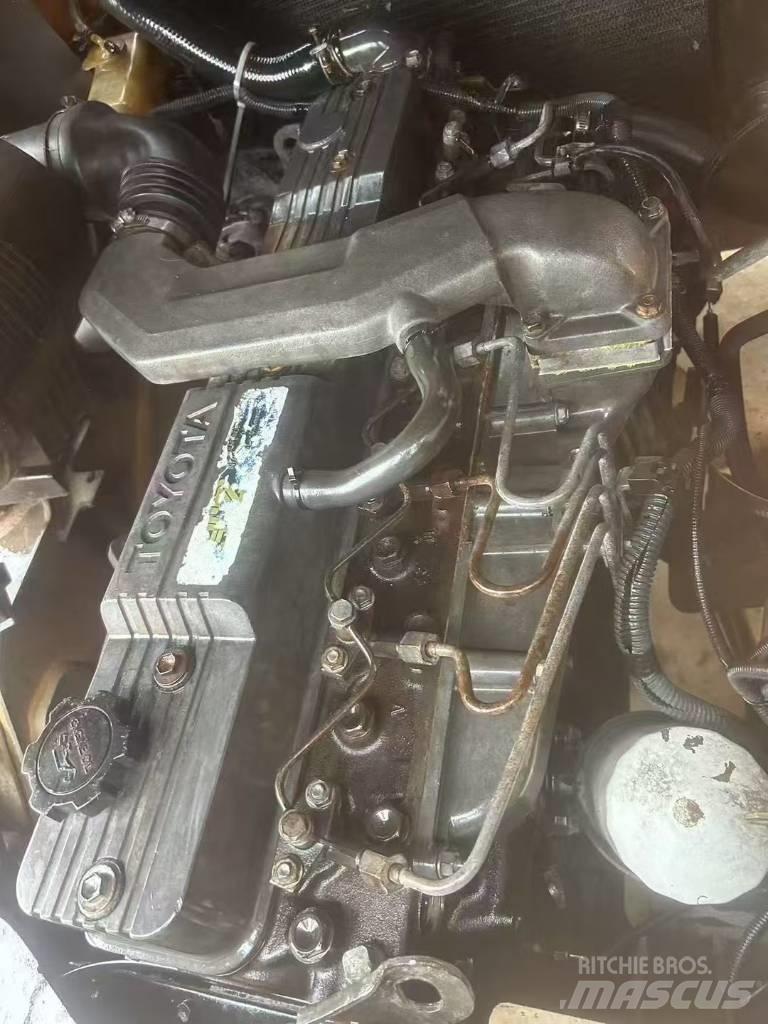Toyota FD 50 Tehnika ar dīzeļa dzinēju