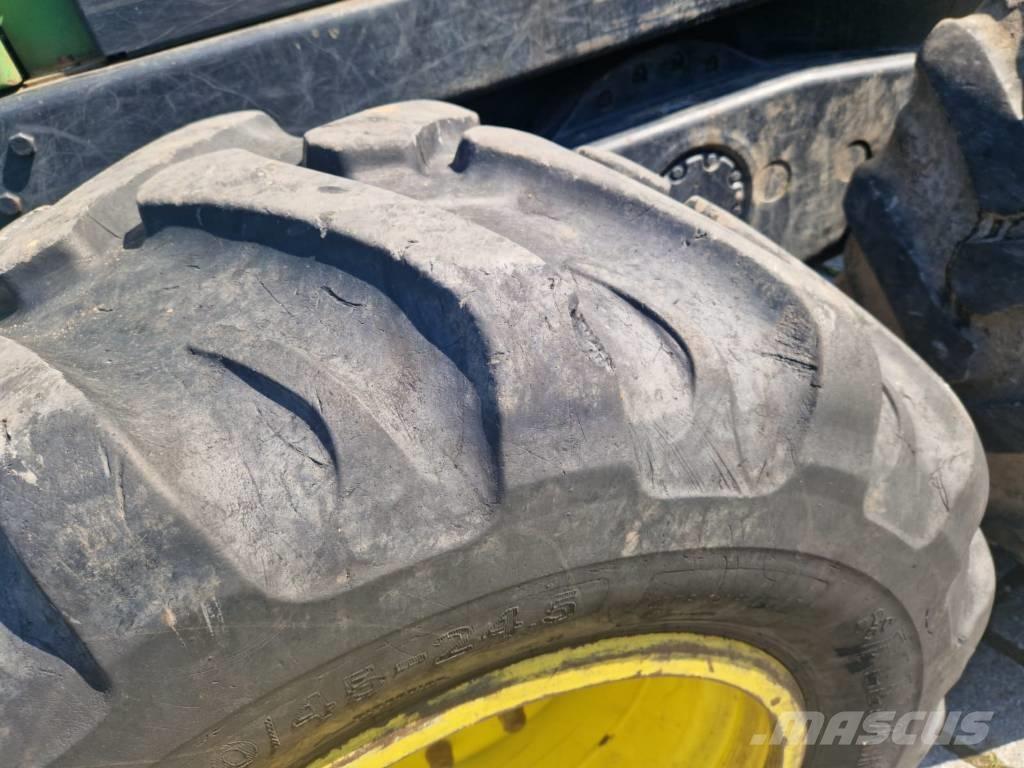 John Deere 1010 E Forvarderi