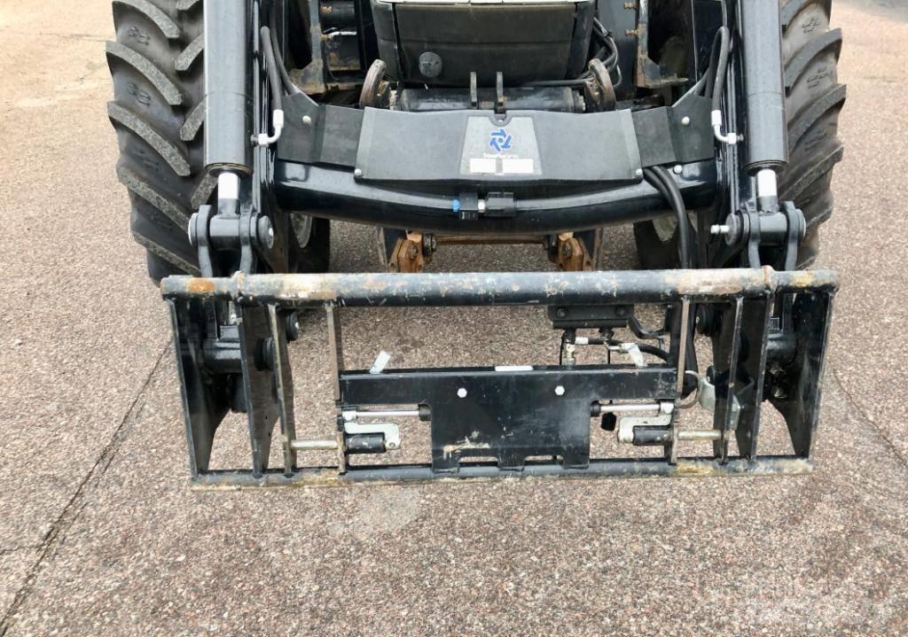 Case IH MX 135 Traktori