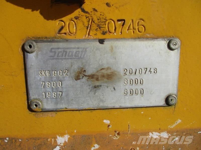 Schaeff SKB 902 Ekskavatori-iekrāvēji