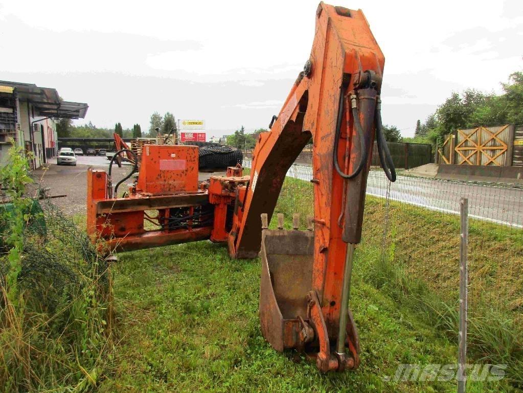 Schaeff SKB 902 Ekskavatori-iekrāvēji