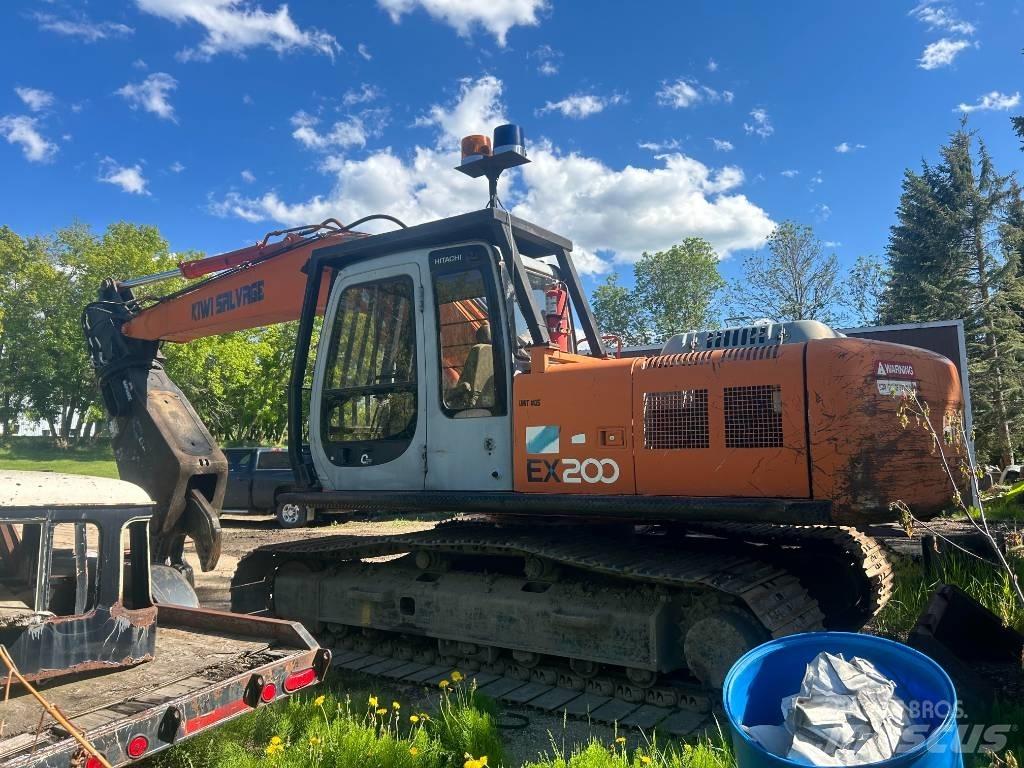 Hitachi EX 200 Demontāžas ekskavators