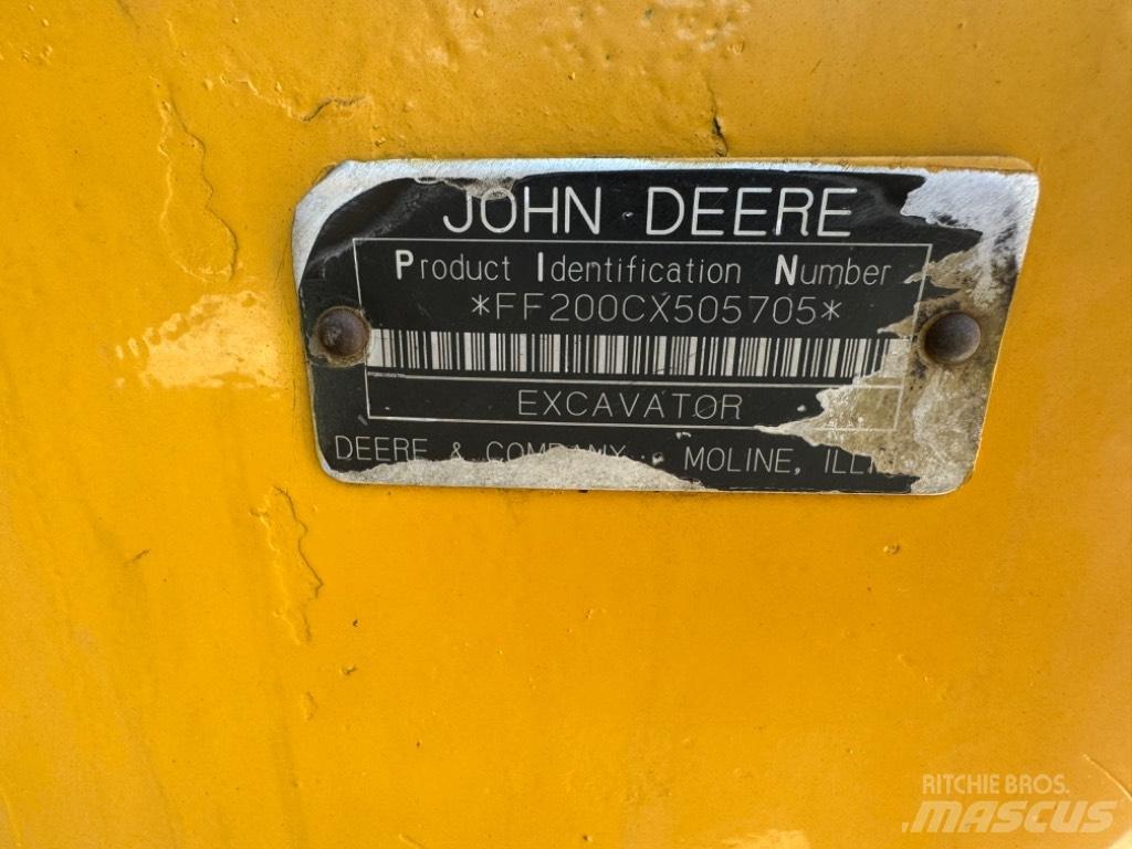 DEERE 200 LC Kāpurķēžu ekskavatori