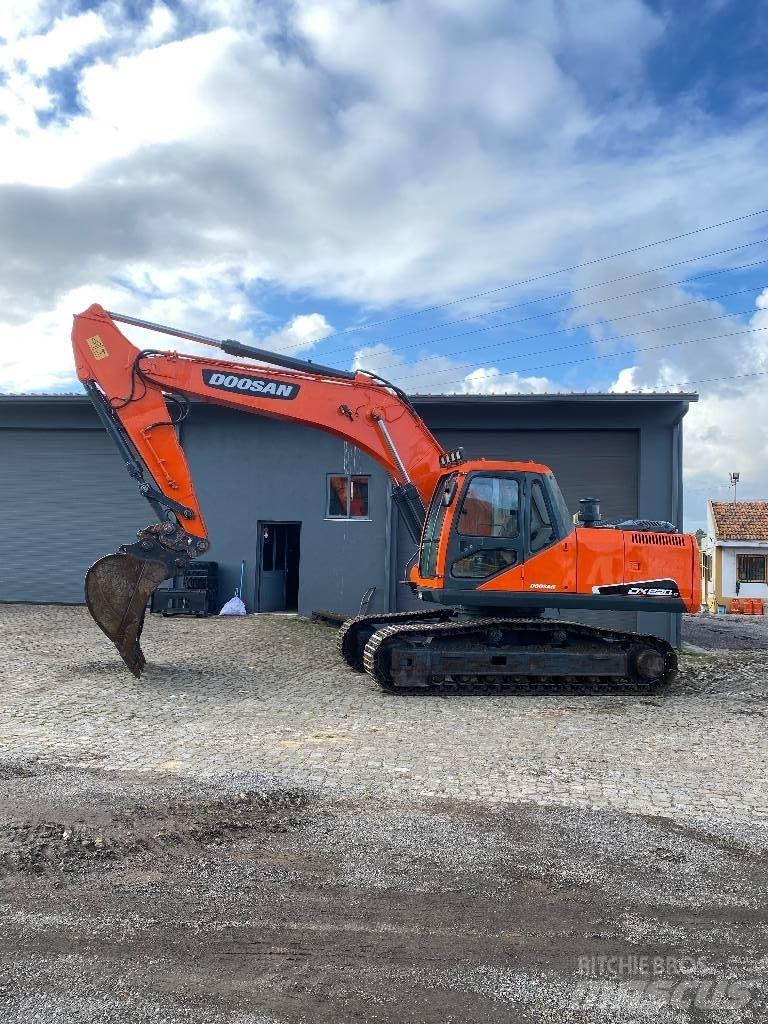 Doosan DX 220 NLC Kāpurķēžu ekskavatori