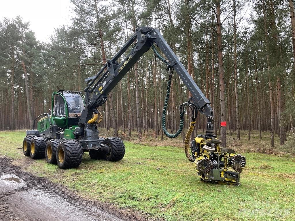 John Deere 1170G 8WD Harvesteri