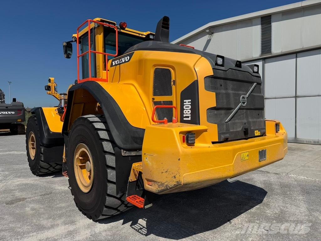 Volvo L 180 H Iekrāvēji uz riteņiem