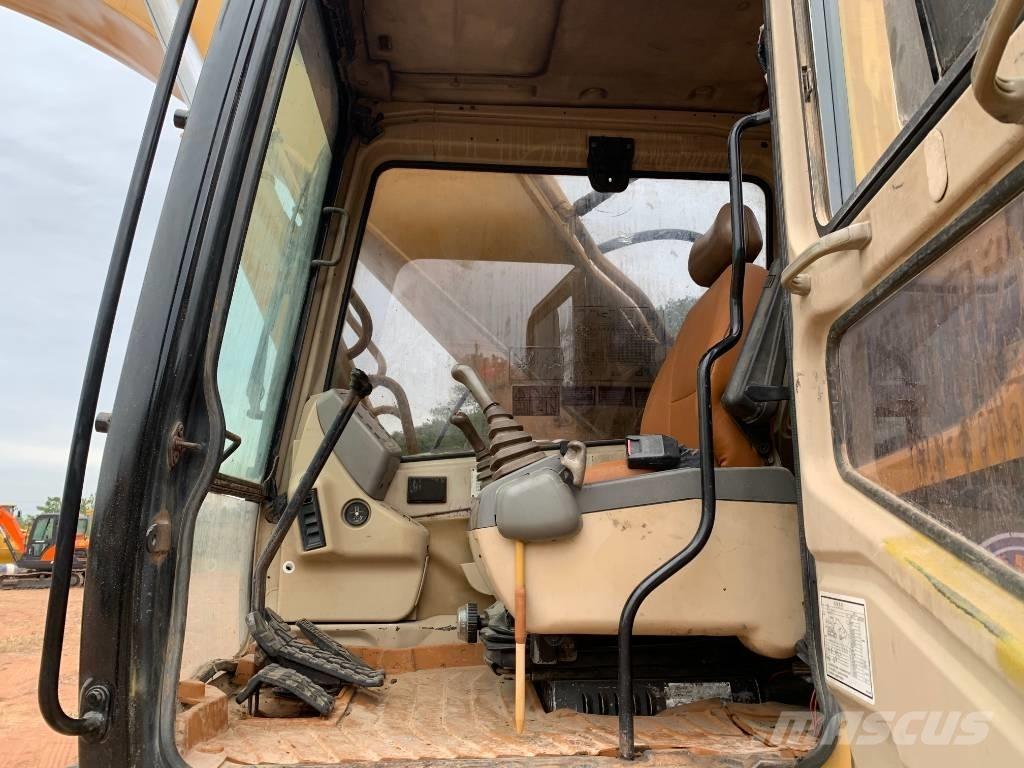 CAT 330BL Kāpurķēžu ekskavatori