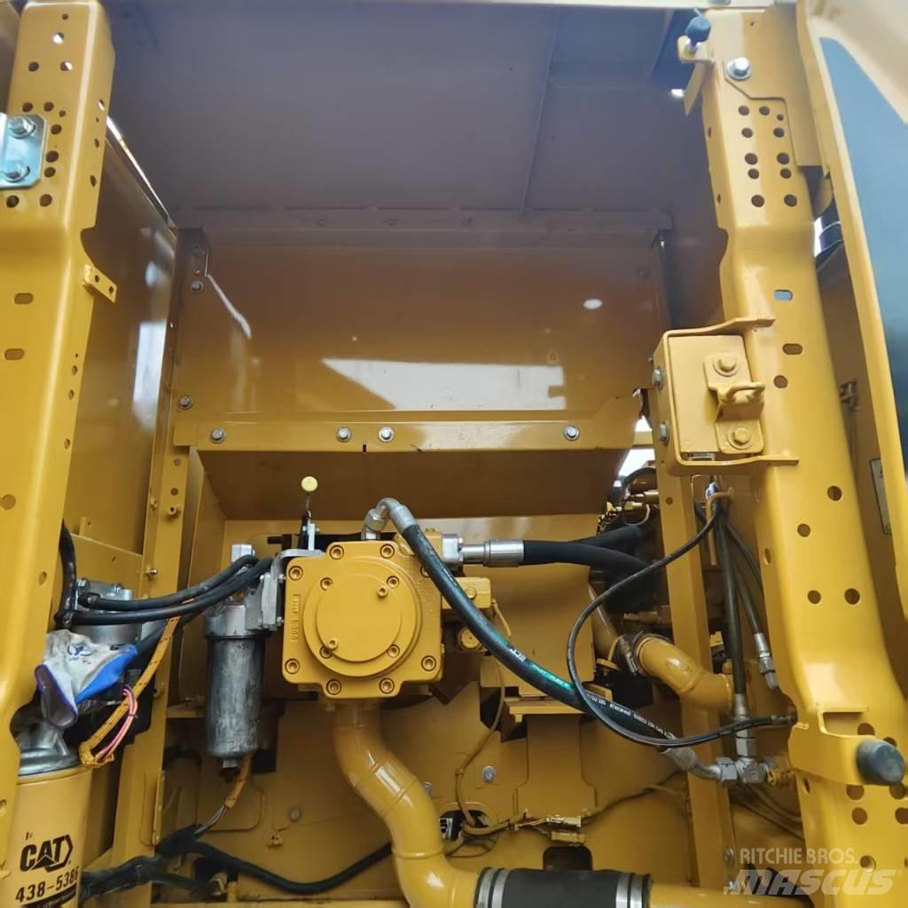 CAT 320 GC Vidēja lieluma ekskavatori 7 t - 12 t