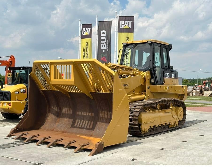 CAT 973 C Kāpurķēžu iekrāvēji