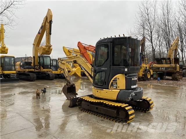 Komatsu PC35MR-2 Kāpurķēžu ekskavatori