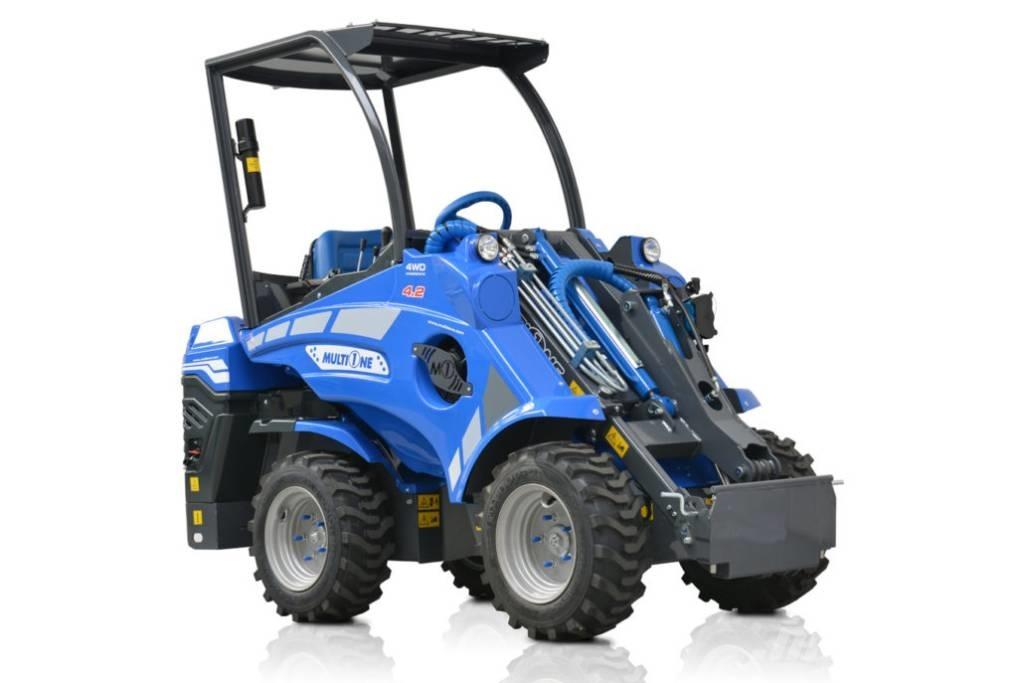 Multione 4.2 Lietoti riteņu kompaktiekrāvēji