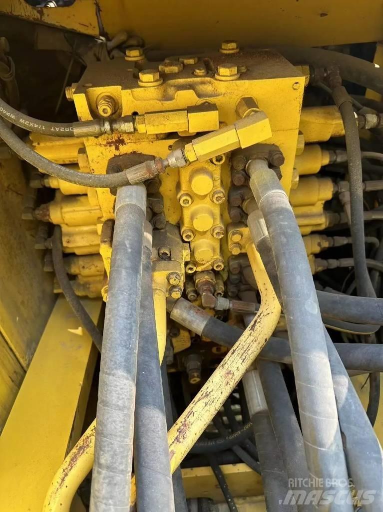 Komatsu PC 240 LC-8 Kāpurķēžu ekskavatori