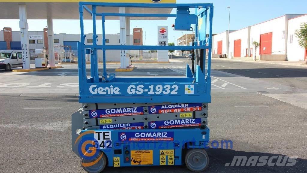 Genie GS 1932 Šķerveida pacēlāji